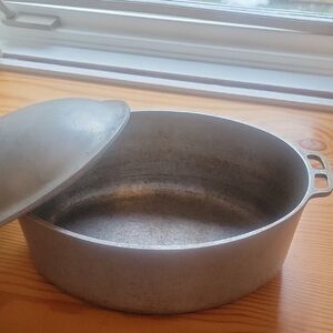 1950's Aluminum Oval Roasting Pan with Lid